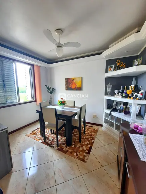 Foto 4 de Apartamento com 2 quartos à venda, 81m2 em São José, Santa Maria - RS