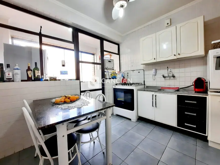 Apartamento com 3 quartos à venda, 170m2 em Camobi, Santa Maria - RS - imagem 6 Foto 6 de Apartamento com 3 quartos à venda, 170m2 em Camobi, Santa Maria - RS