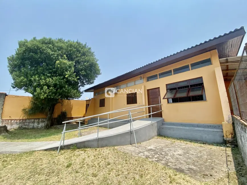 Casa com 5 quartos à venda, 200m2 em Juscelino Kubitschek, Santa Maria - RS - imagem 4 Foto 4 de Casa com 5 quartos à venda, 200m2 em Juscelino Kubitschek, Santa Maria - RS