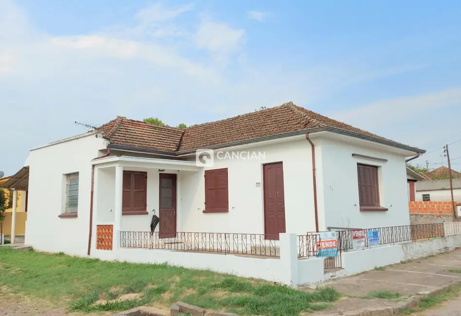 Foto 1 de Casa com 2 quartos à venda, 103m2 em Camobi, Santa Maria - RS