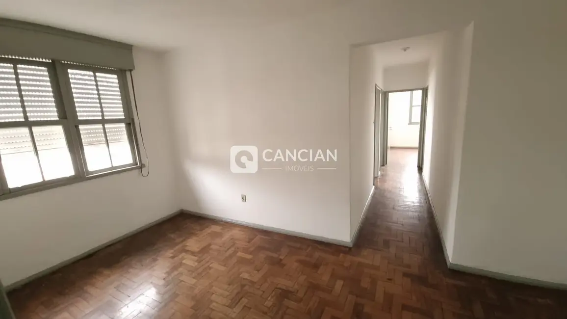 Foto 2 de Apartamento com 3 quartos à venda, 67m2 em Centro, Santa Maria - RS