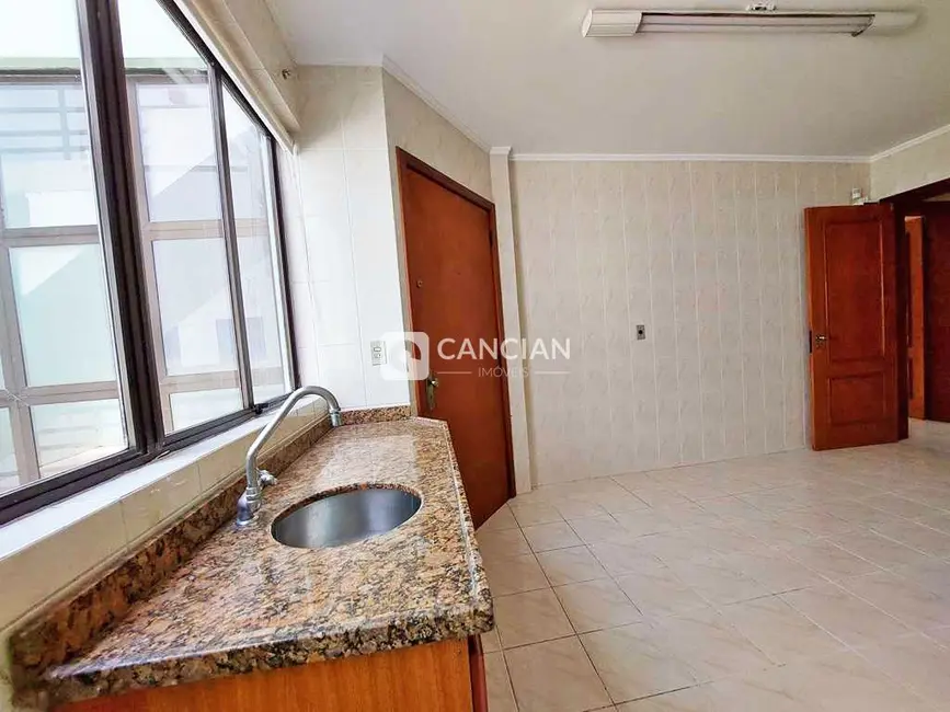 Foto 5 de Apartamento com 2 quartos à venda, 123m2 em Menino Jesus, Santa Maria - RS