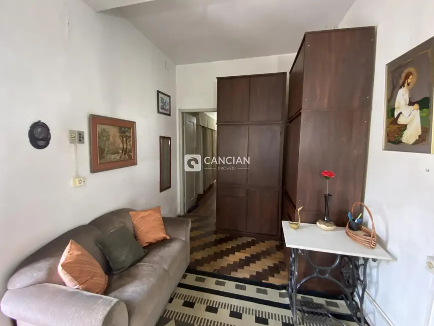 Foto 5 de Casa com 3 quartos à venda, 130m2 em Centro, Santa Maria - RS