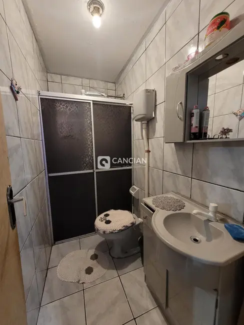 Casa com 2 quartos à venda, 63m2 em Tancredo Neves, Santa Maria - RS - imagem 5 Foto 5 de Casa com 2 quartos à venda, 63m2 em Tancredo Neves, Santa Maria - RS