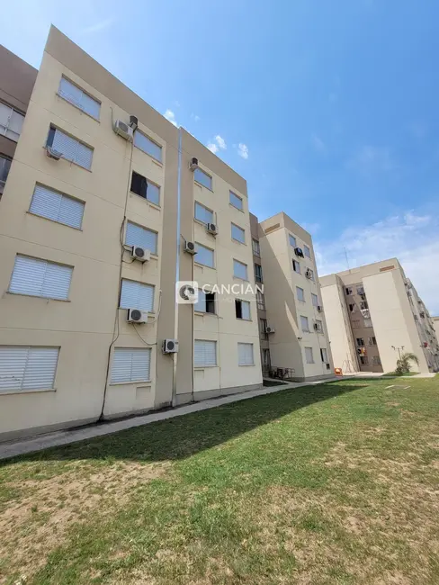 Foto 3 de Apartamento com 2 quartos à venda, 38m2 em Urlândia, Santa Maria - RS