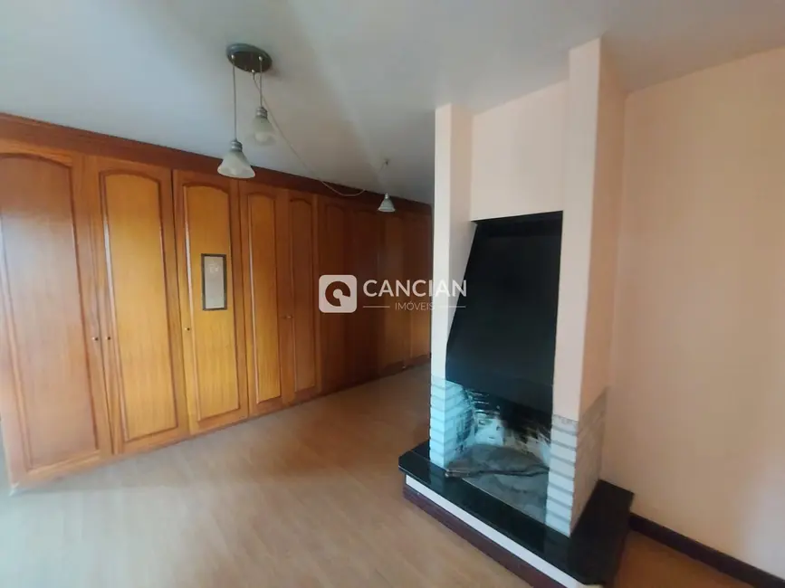 Casa com 6 quartos à venda, 581m2 em Santa Maria - RS - imagem 8 Foto 8 de Casa com 6 quartos à venda, 581m2 em Santa Maria - RS