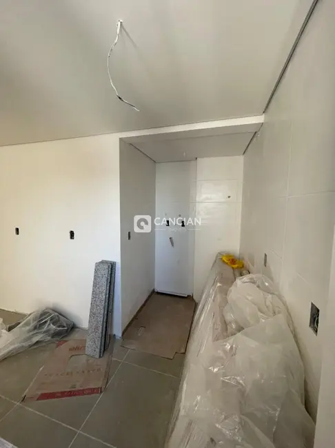 Foto 6 de Apartamento com 2 quartos à venda, 85m2 em Nossa Senhora das Dores, Santa Maria - RS