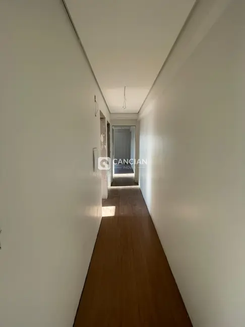 Foto 8 de Apartamento com 2 quartos à venda, 85m2 em Nossa Senhora das Dores, Santa Maria - RS