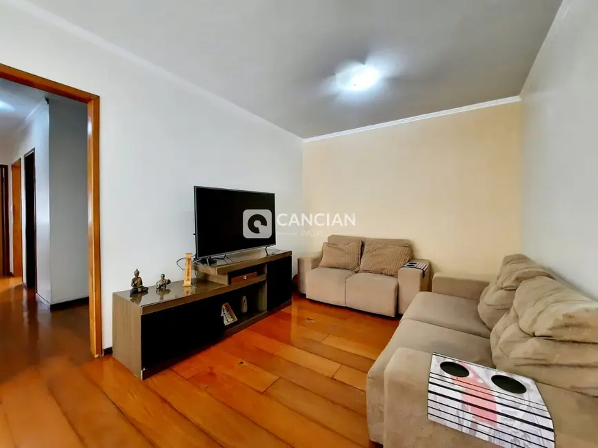 Foto 2 de Apartamento com 3 quartos à venda, 109m2 em Centro, Santa Maria - RS