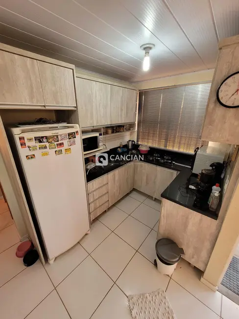 Casa com 2 quartos à venda, 49m2 em Pinheiro Machado, Santa Maria - RS - imagem 5 Foto 5 de Casa com 2 quartos à venda, 49m2 em Pinheiro Machado, Santa Maria - RS