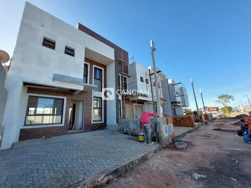 Casa com 2 quartos à venda, 85m2 em Pé de Plátano, Santa Maria - RS - imagem 3 Foto 3 de Casa com 2 quartos à venda, 85m2 em Pé de Plátano, Santa Maria - RS