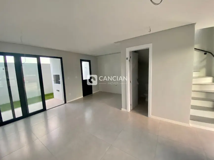 Casa com 2 quartos à venda, 85m2 em Pé de Plátano, Santa Maria - RS - imagem 4 Foto 4 de Casa com 2 quartos à venda, 85m2 em Pé de Plátano, Santa Maria - RS