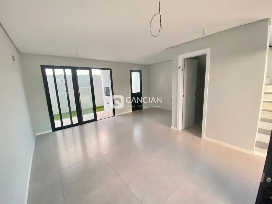 Casa com 2 quartos à venda, 85m2 em Pé de Plátano, Santa Maria - RS - imagem 3 Foto 3 de Casa com 2 quartos à venda, 85m2 em Pé de Plátano, Santa Maria - RS