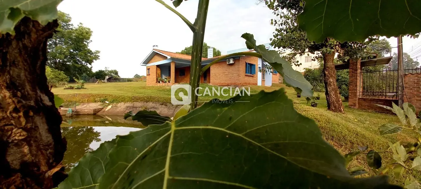 Casa com 3 quartos à venda, 205m2 em Santa Maria - RS - imagem 8 Foto 8 de Casa com 3 quartos à venda, 205m2 em Santa Maria - RS