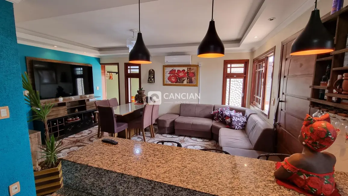 Casa com 3 quartos à venda, 140m2 em Patronato, Santa Maria - RS - imagem 4 Foto 4 de Casa com 3 quartos à venda, 140m2 em Patronato, Santa Maria - RS