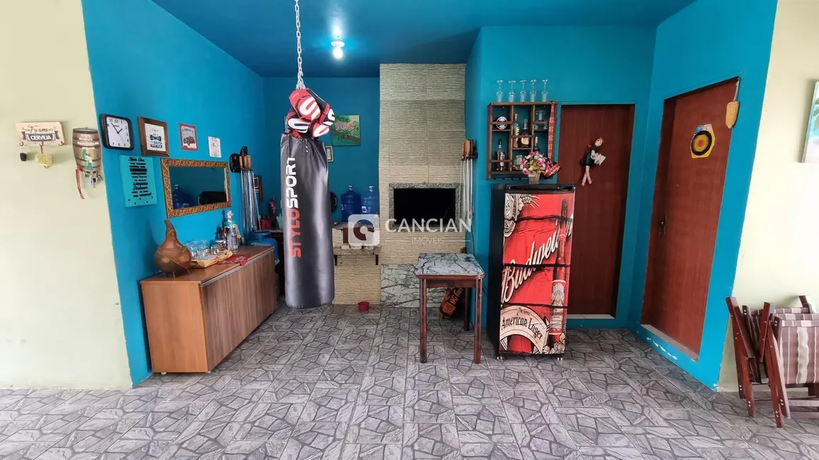 Casa com 3 quartos à venda, 140m2 em Patronato, Santa Maria - RS - imagem 9 Foto 9 de Casa com 3 quartos à venda, 140m2 em Patronato, Santa Maria - RS