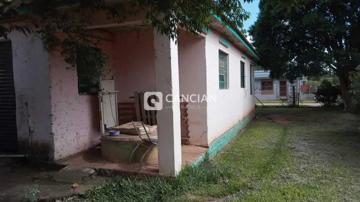 Foto 3 de Casa com 2 quartos à venda, 50m2 em Santa Maria - RS