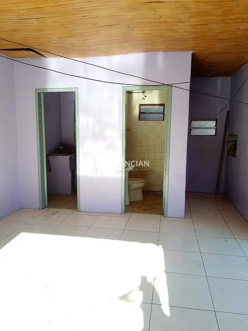 Casa com 2 quartos à venda, 71m2 em Santa Maria - RS - imagem 3 Foto 3 de Casa com 2 quartos à venda, 71m2 em Santa Maria - RS