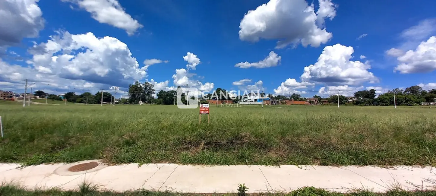 Foto 1 de Terreno / Lote à venda, 300m2 em Pinheiro Machado, Santa Maria - RS