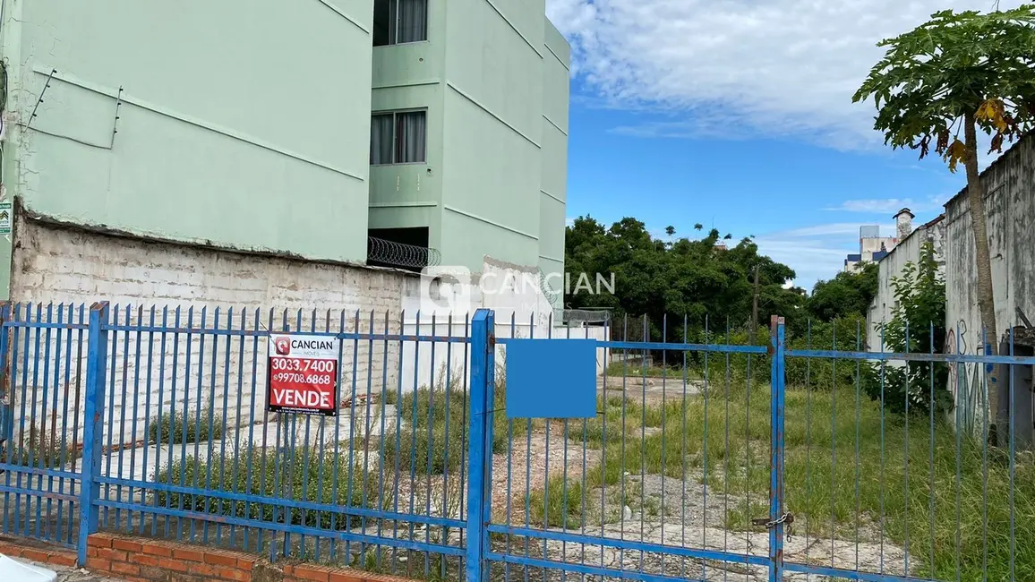 Foto 1 de Terreno / Lote à venda, 1574m2 em Centro, Santa Maria - RS