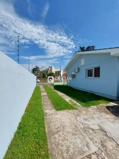 Casa com 2 quartos à venda, 81m2 em Camobi, Santa Maria - RS - imagem 4 Foto 4 de Casa com 2 quartos à venda, 81m2 em Camobi, Santa Maria - RS