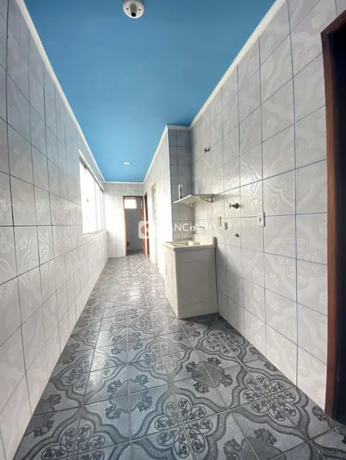 Apartamento com 3 quartos à venda, 158m2 em Centro, Santa Maria - RS - imagem 8 Foto 8 de Apartamento com 3 quartos à venda, 158m2 em Centro, Santa Maria - RS