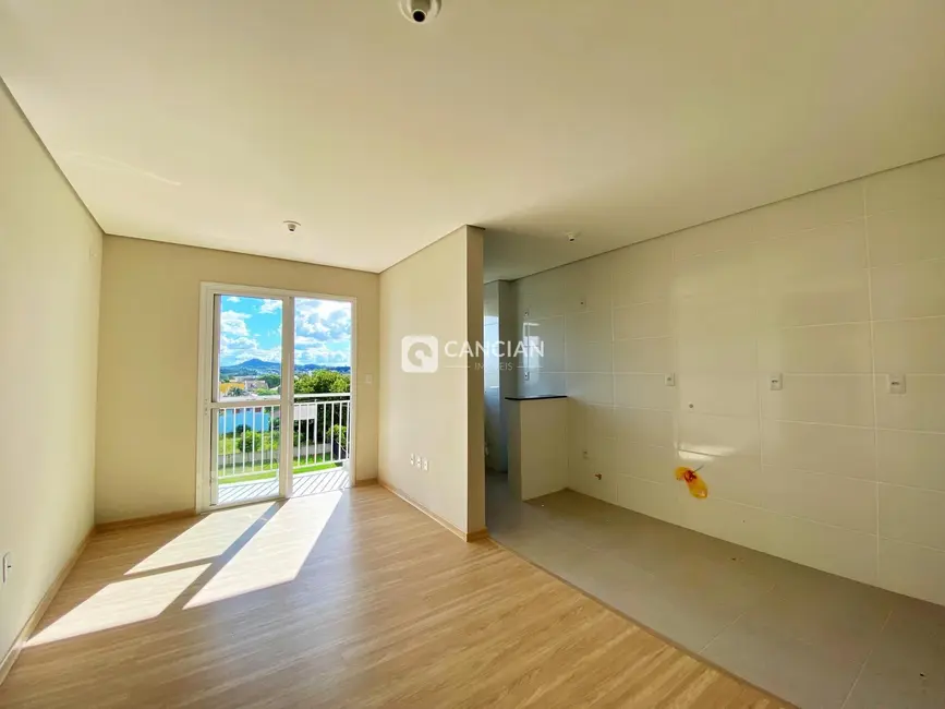 Foto 3 de Apartamento com 2 quartos à venda, 54m2 em Camobi, Santa Maria - RS