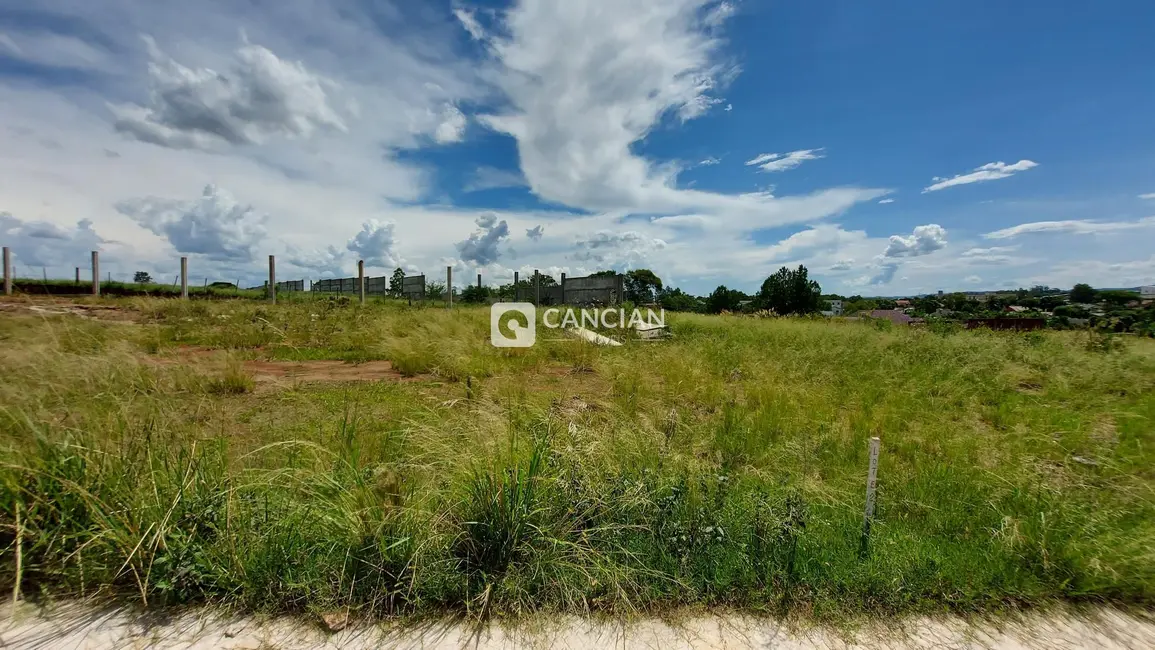 Foto 1 de Terreno / Lote à venda, 312m2 em Pinheiro Machado, Santa Maria - RS