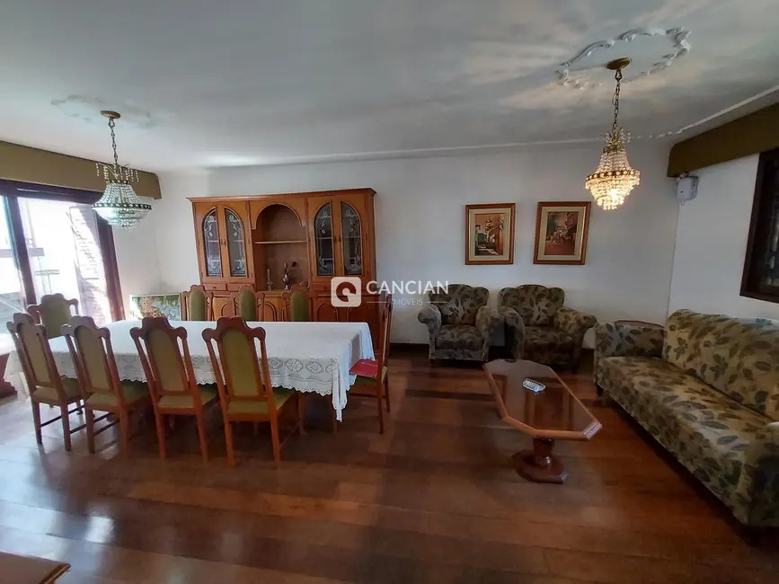 Casa com 3 quartos à venda, 340m2 em Centro, Santa Maria - RS - imagem 7 Foto 7 de Casa com 3 quartos à venda, 340m2 em Centro, Santa Maria - RS