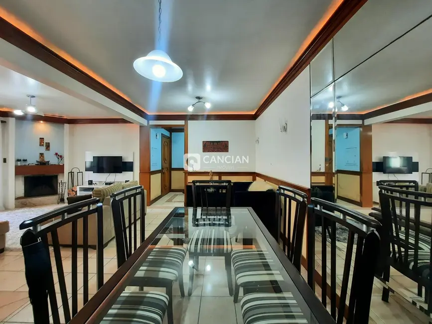 Foto 6 de Apartamento com 3 quartos à venda, 134m2 em Nossa Senhora de Fátima, Santa Maria - RS