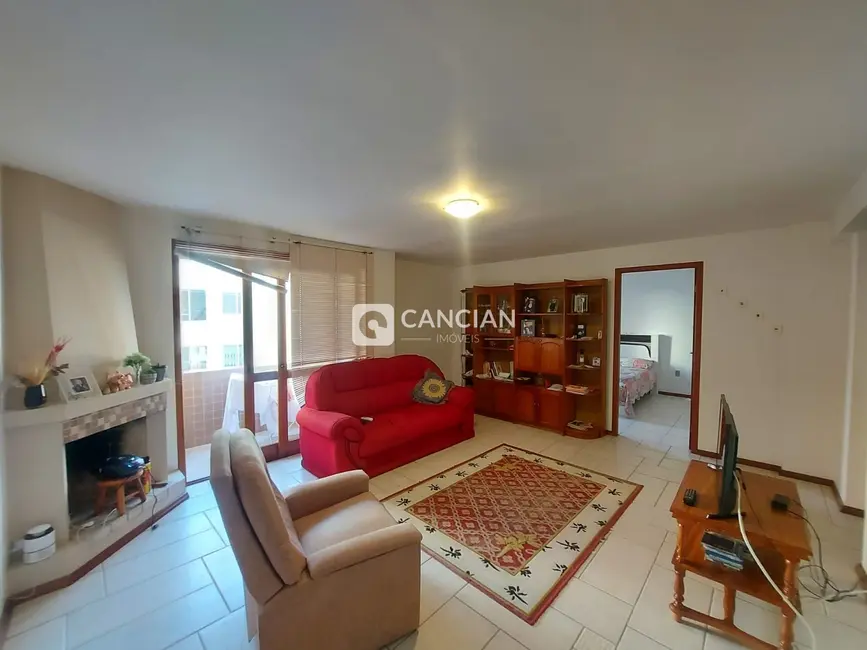 Apartamento com 3 quartos à venda, 101m2 em Centro, Santa Maria - RS - imagem 5 Foto 5 de Apartamento com 3 quartos à venda, 101m2 em Centro, Santa Maria - RS