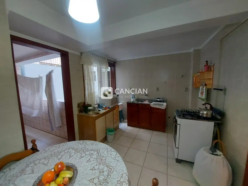 Apartamento com 3 quartos à venda, 101m2 em Centro, Santa Maria - RS - imagem 7 Foto 7 de Apartamento com 3 quartos à venda, 101m2 em Centro, Santa Maria - RS
