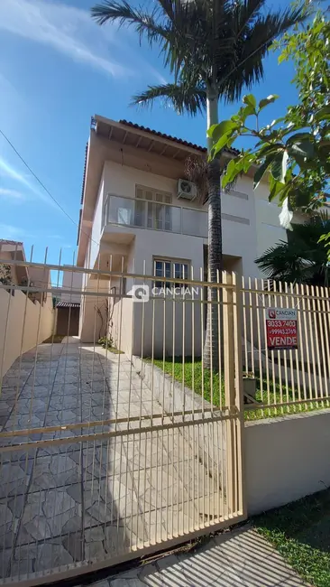 Casa com 3 quartos à venda, 153m2 em Camobi, Santa Maria - RS - imagem 1 Foto 1 de Casa com 3 quartos à venda, 153m2 em Camobi, Santa Maria - RS