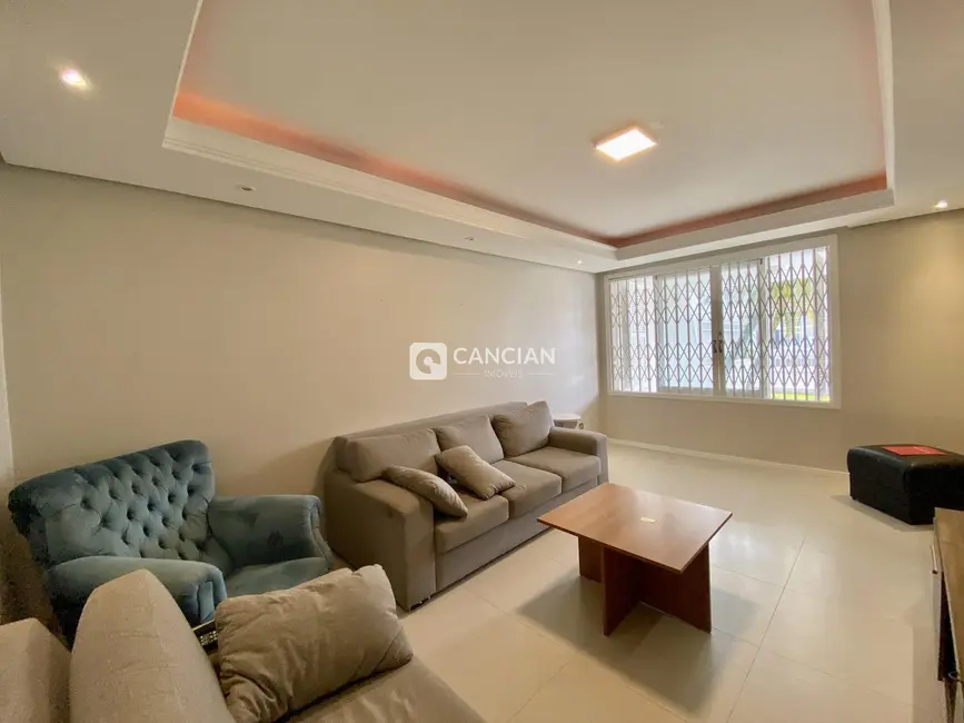 Casa com 7 quartos à venda, 346m2 em Duque de Caxias, Santa Maria - RS - imagem 7 Foto 7 de Casa com 7 quartos à venda, 346m2 em Duque de Caxias, Santa Maria - RS