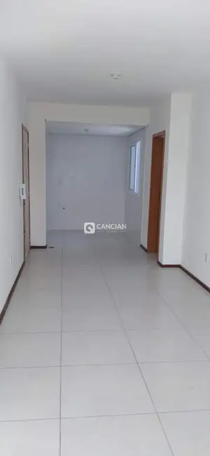 Foto 9 de Apartamento com 3 quartos à venda, 89m2 em Dom Antônio Reis, Santa Maria - RS