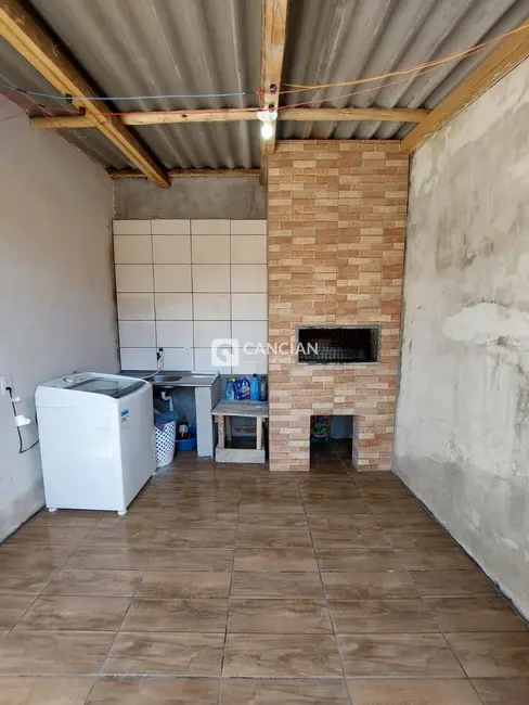 Casa com 3 quartos à venda, 68m2 em Camobi, Santa Maria - RS - imagem 7 Foto 7 de Casa com 3 quartos à venda, 68m2 em Camobi, Santa Maria - RS