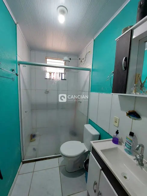 Casa com 3 quartos à venda, 68m2 em Camobi, Santa Maria - RS - imagem 3 Foto 3 de Casa com 3 quartos à venda, 68m2 em Camobi, Santa Maria - RS