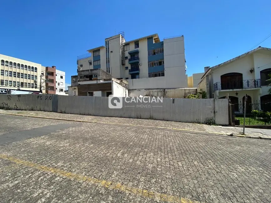 Foto 4 de Terreno / Lote à venda, 531m2 em Centro, Santa Maria - RS