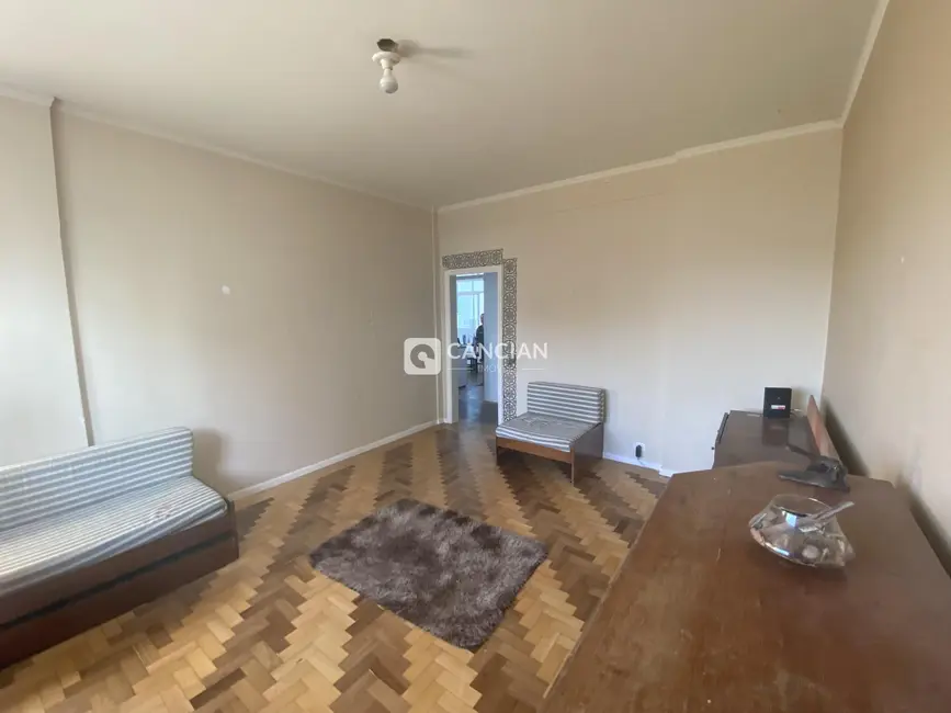 Apartamento com 3 quartos à venda, 109m2 em Centro, Santa Maria - RS - imagem 3 Foto 3 de Apartamento com 3 quartos à venda, 109m2 em Centro, Santa Maria - RS