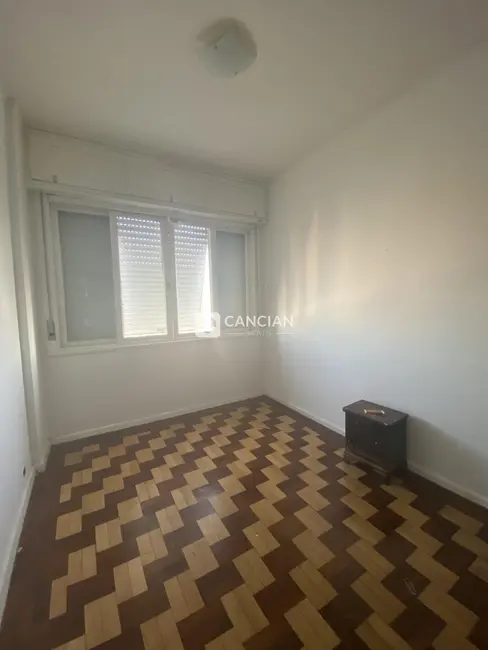 Apartamento com 3 quartos à venda, 109m2 em Centro, Santa Maria - RS - imagem 6 Foto 6 de Apartamento com 3 quartos à venda, 109m2 em Centro, Santa Maria - RS