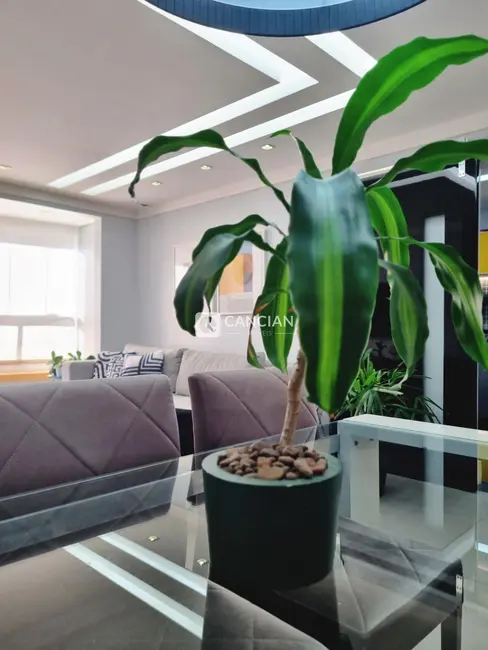 Foto 6 de Apartamento com 2 quartos à venda, 95m2 em Nossa Senhora de Lourdes, Santa Maria - RS