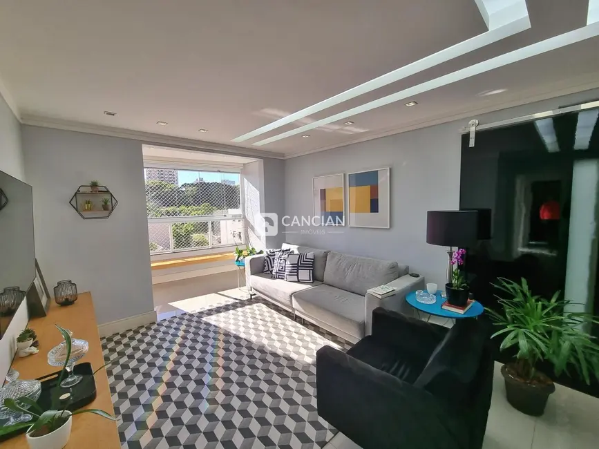 Foto 3 de Apartamento com 2 quartos à venda, 95m2 em Nossa Senhora de Lourdes, Santa Maria - RS