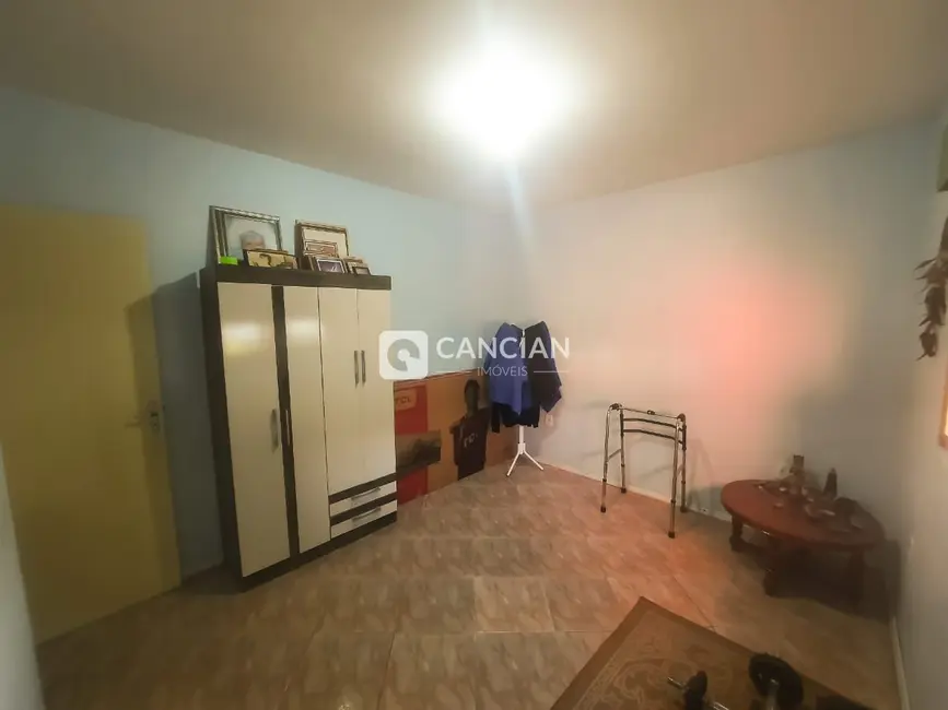 Casa com 3 quartos à venda, 99m2 em Nossa Senhora do Perpétuo Socorro, Santa Maria - RS - imagem 4 Foto 4 de Casa com 3 quartos à venda, 99m2 em Nossa Senhora do Perpétuo Socorro, Santa Maria - RS