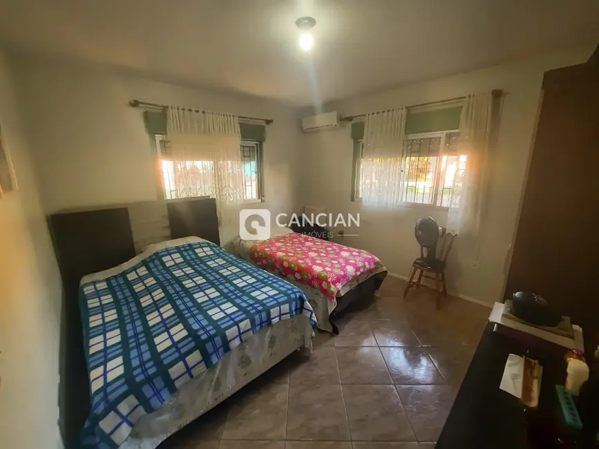 Casa com 3 quartos à venda, 99m2 em Nossa Senhora do Perpétuo Socorro, Santa Maria - RS - imagem 8 Foto 8 de Casa com 3 quartos à venda, 99m2 em Nossa Senhora do Perpétuo Socorro, Santa Maria - RS