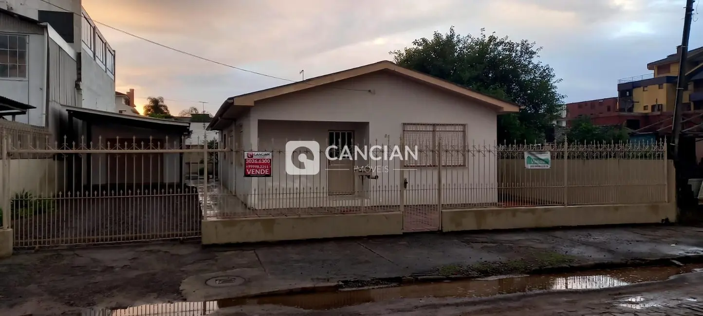 Foto 1 de Terreno / Lote à venda, 450m2 em Camobi, Santa Maria - RS