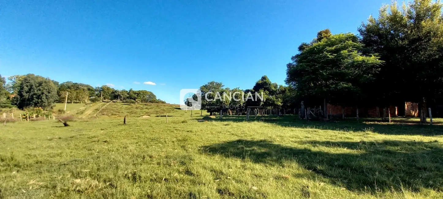 Foto 7 de Chácara com 3 quartos à venda, 120m2 em Santa Maria - RS