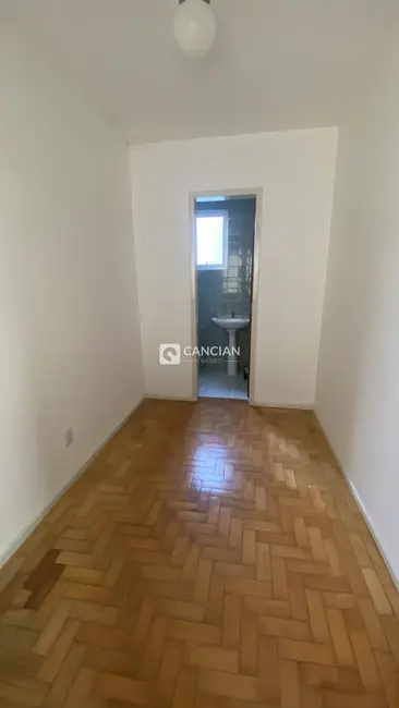 Foto 9 de Apartamento com 2 quartos à venda, 80m2 em Nossa Senhora de Fátima, Santa Maria - RS