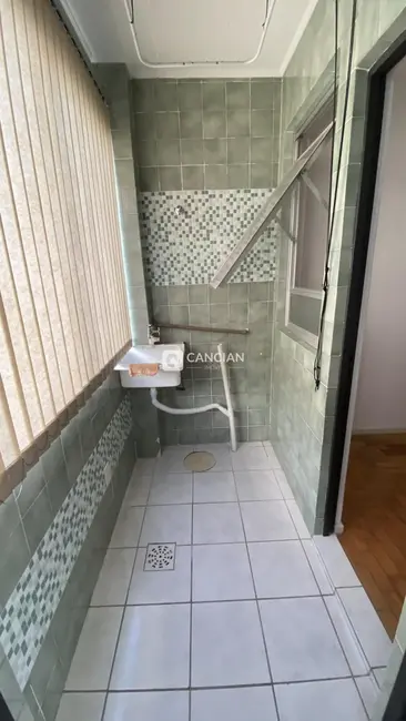 Foto 6 de Apartamento com 2 quartos à venda, 80m2 em Nossa Senhora de Fátima, Santa Maria - RS
