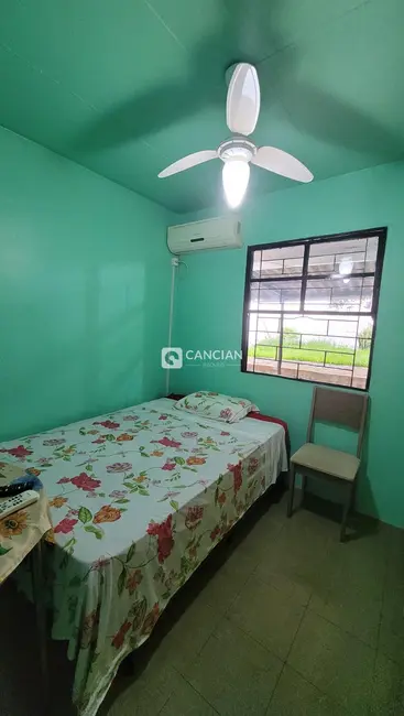 Casa com 3 quartos à venda, 100m2 em Tancredo Neves, Santa Maria - RS - imagem 9 Foto 9 de Casa com 3 quartos à venda, 100m2 em Tancredo Neves, Santa Maria - RS