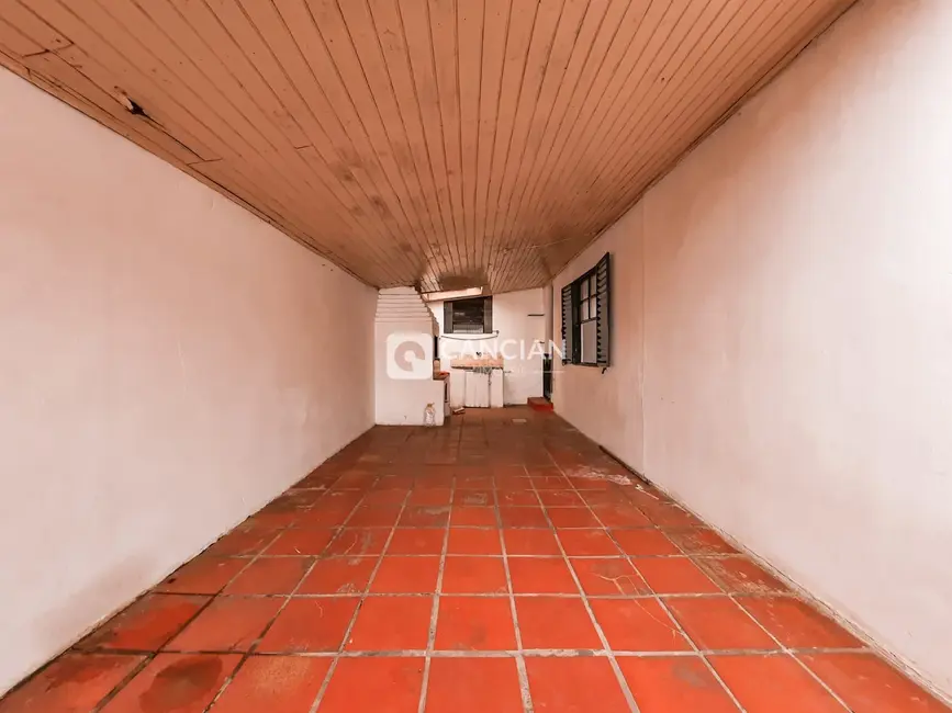 Casa com 2 quartos à venda, 95m2 em Tancredo Neves, Santa Maria - RS - imagem 9 Foto 9 de Casa com 2 quartos à venda, 95m2 em Tancredo Neves, Santa Maria - RS